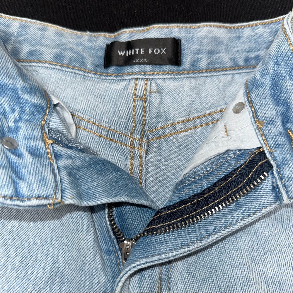 White Fox Light Blue Denim Women's Shorts XXS - Picture 2 of 6